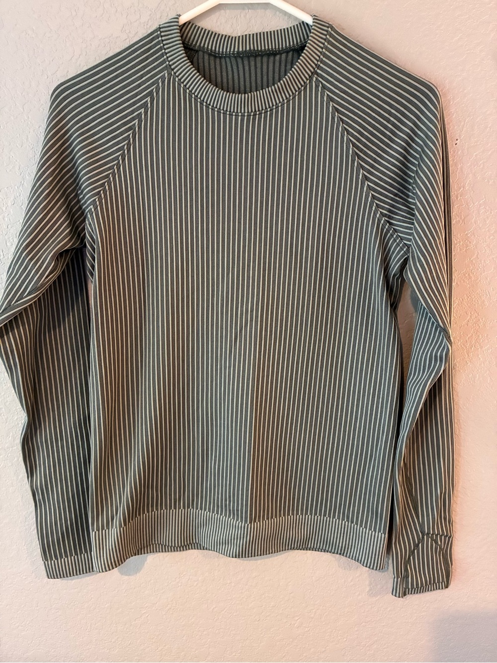 Lululemon Women’s Striped Ribbed Long Sleeve Crewneck Athletic Top Sage Green